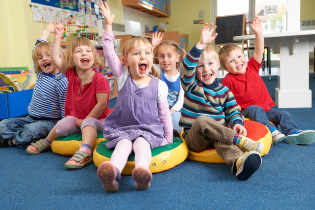 Vorschulkinder lernen in Kitas im Saarland 